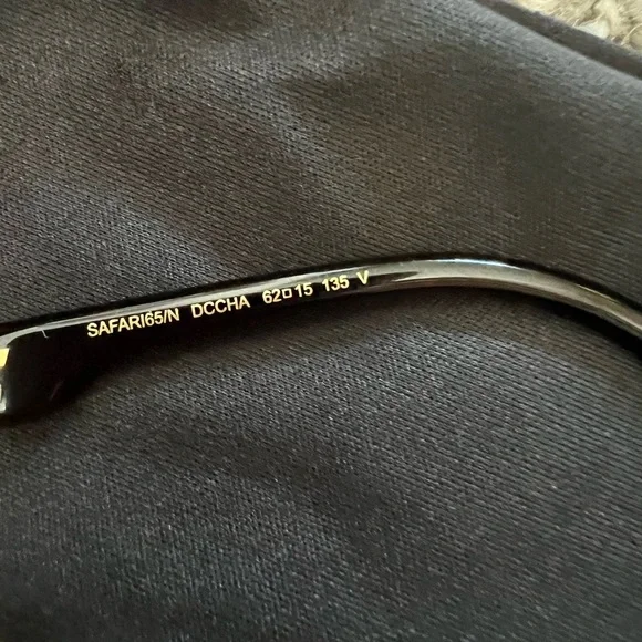 Carrera Icons Safari Special Edition Sunglasses Chocolate Frame and Gold Trim - Picture 6 of 6